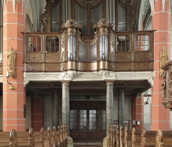 Orgelkonzert in der Schleidener Schlosskirche, © Andreas Warler Orgelkonzert in der Schleidener Schlosskirche, © Andreas Warler