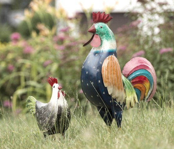 Deko Hühner, © Stefanie Laville & Nordeifel Tourismus GmbH Deko Hühner, © Stefanie Laville & Nordeifel Tourismus GmbH