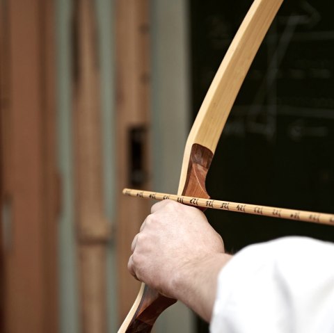 Bogenbauwerkstatt, © Devid Hörnchen Bogenbauwerkstatt, © Devid Hörnchen