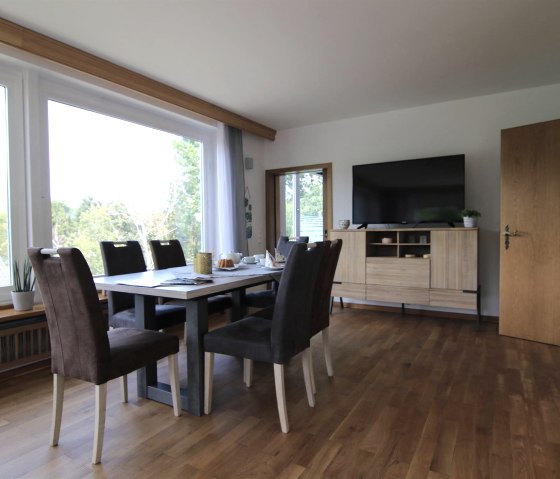 Blick auf TV, © Nordeifel Tourismus GmbH & Haus Paulus Blick auf TV, © Nordeifel Tourismus GmbH & Haus Paulus