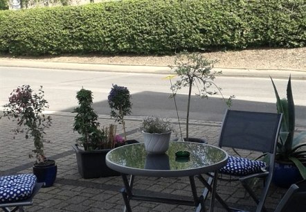 Vorhof, &copy; Nordeifel Tourismus GmbH & Ferienwohnung Eifelgold, Herhahn