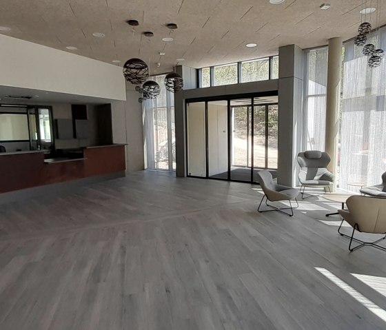 Eingangshalle2, &copy; Nordeifel Tourismus GmbH & Jugendherberge Gem&uuml;nd Vogelsang