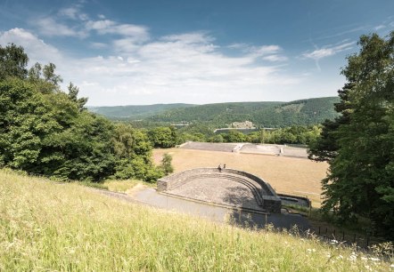 Vogelsang IP, weitläufiges Gelände mit Aussicht, © Eifel Tourismus GmbH, D. Ketz