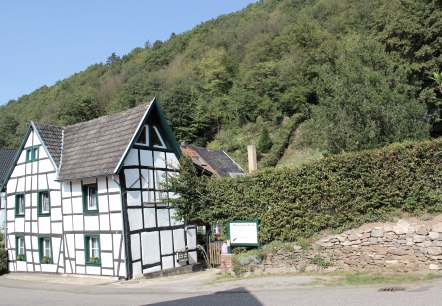 Fassade Ferienwohnungen Hickertz, &copy; Ferienwohnungen Hickertz