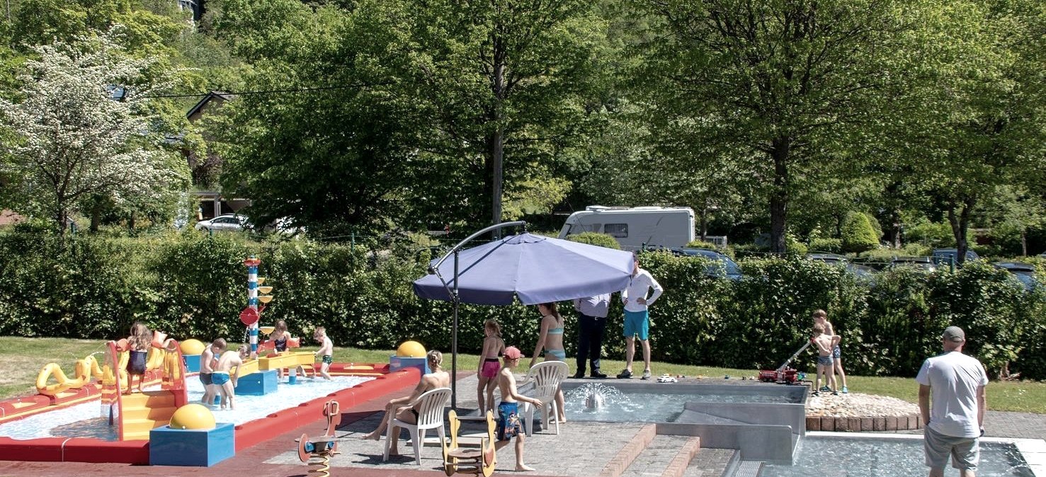 Kinderbereich Freibad, &copy; Stadt Schleiden / Kerstin Wielsp&uuml;tz