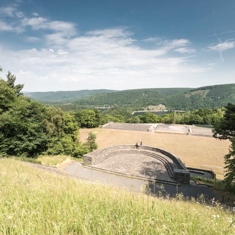 Vogelsang IP, weitl&auml;ufiges Gel&auml;nde mit Aussicht, &copy; Eifel Tourismus GmbH, D. Ketz