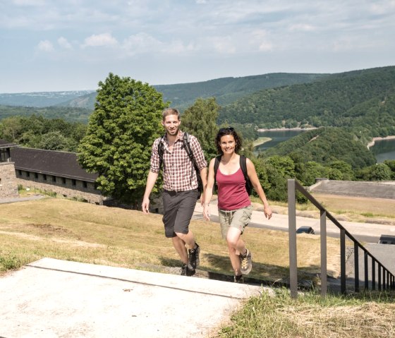 Découvrir Vogelsang IP pendant le circuit pédestre Rur-Olef-Route, © Eifel Tourismus GmbH/D. Ketz