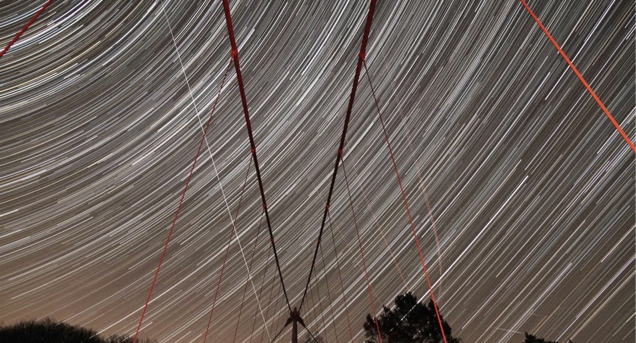 Startrails Victor Neels Brücke, © Harald Bardenhagen