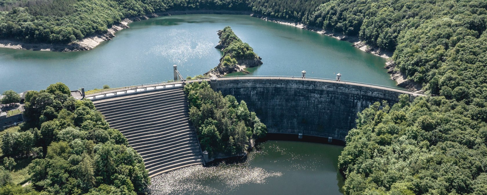 Blick auf die Urftstaumauer, © Eifel Tourismus GmbH, Dennis Stratmann