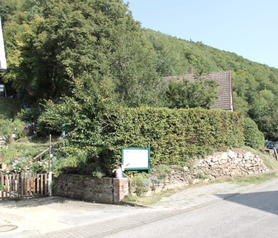 Einfahrt, &copy; Nordeifel Tourismus GmbH & Ferienwohnungen Hickertz